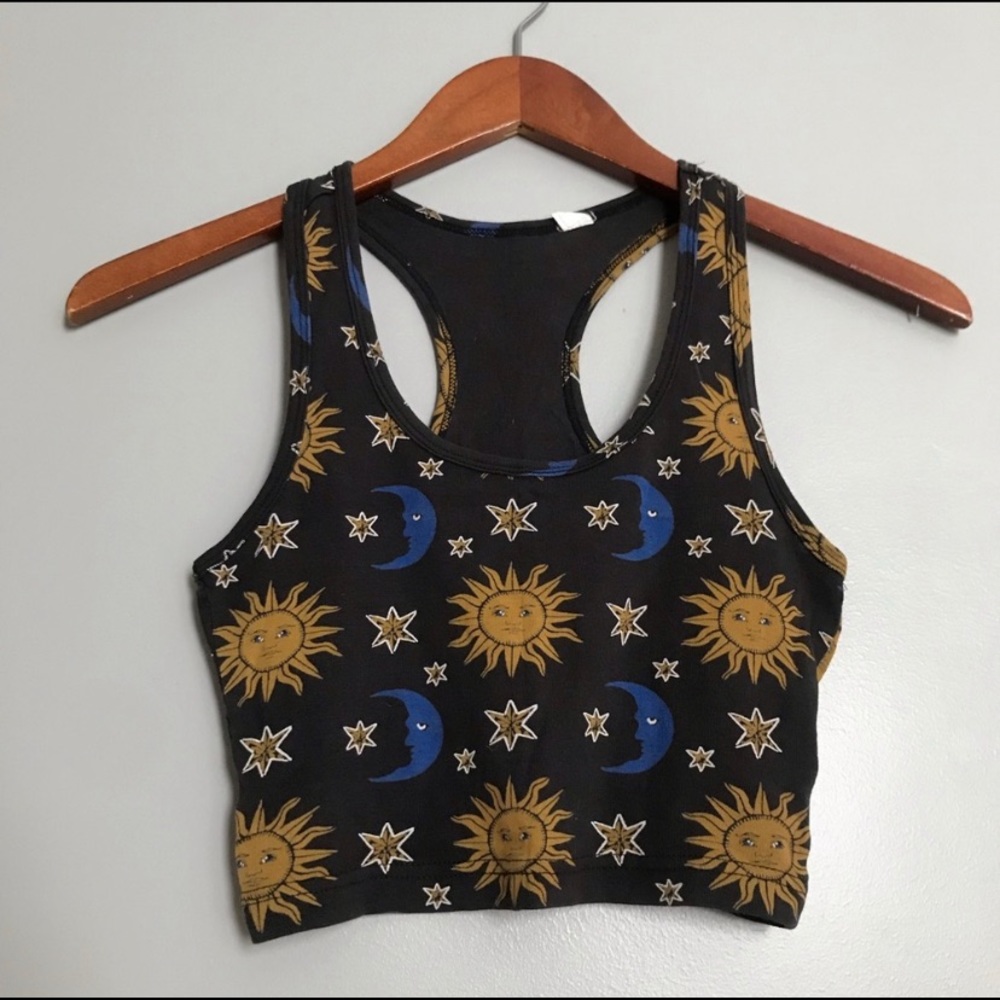 Sun and moon crop top